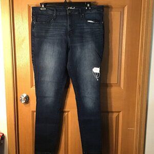 Universal Thread 18 Blue Jeans